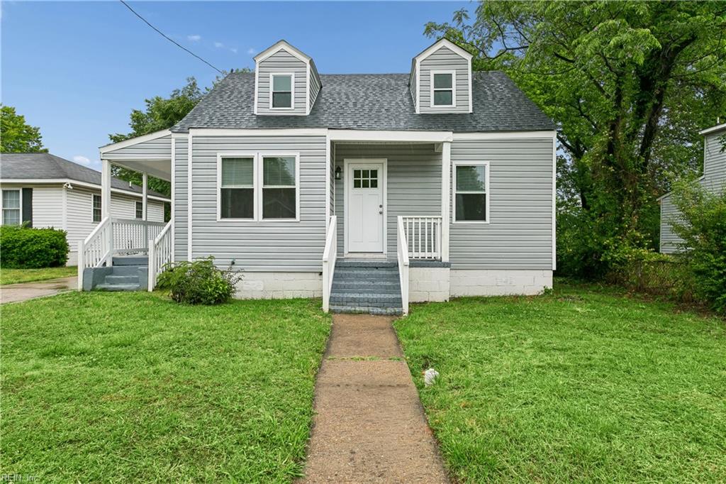 924 Ivy Avenue Newport News VA 23607