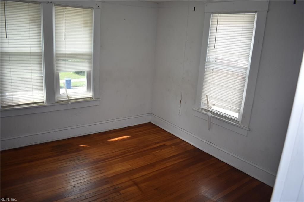 759 32nd Street Newport News VA 23607