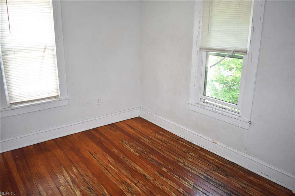 759 32nd Street Newport News VA 23607