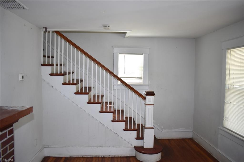 759 32nd Street Newport News VA 23607