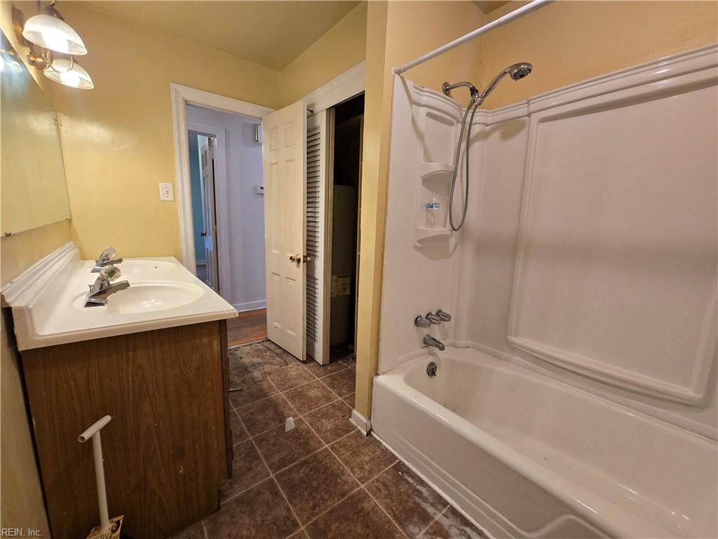 49 Peters Lane Newport News VA 23606