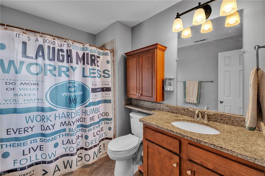 104 Oak Street Yorktown VA 23693