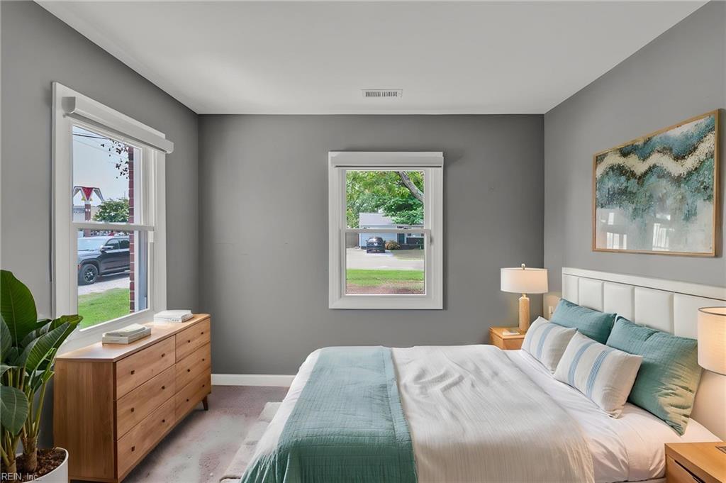 104 Oak Street Yorktown VA 23693
