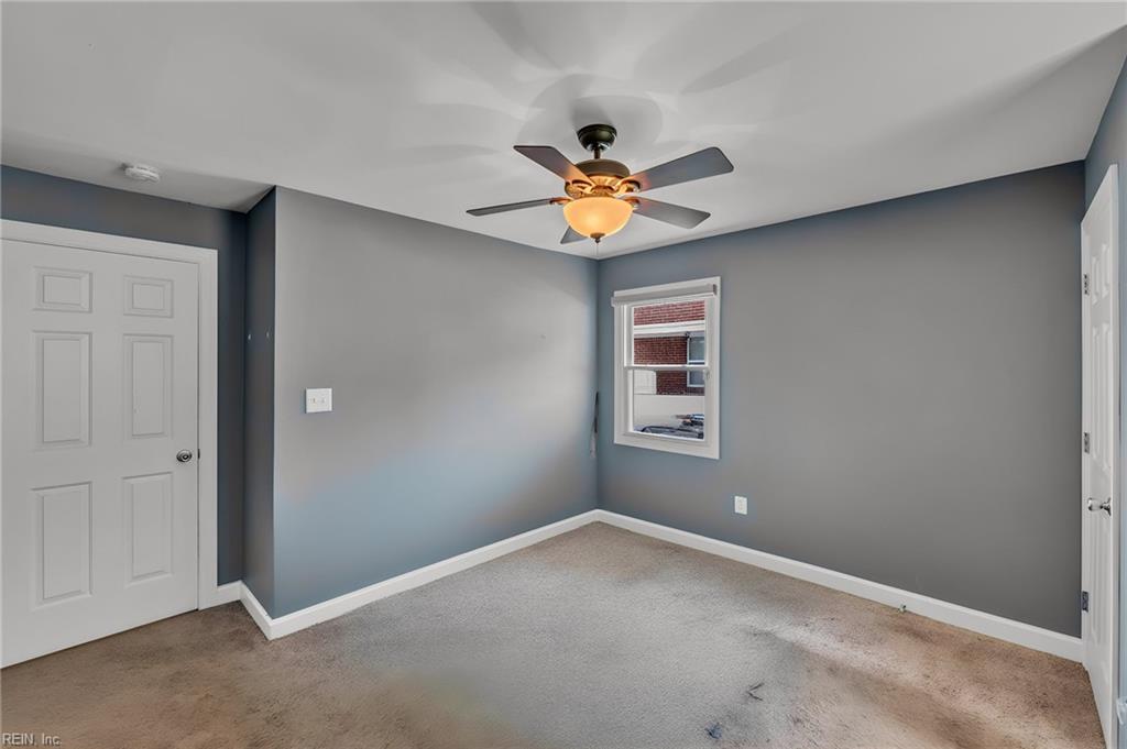 104 Oak Street Yorktown VA 23693