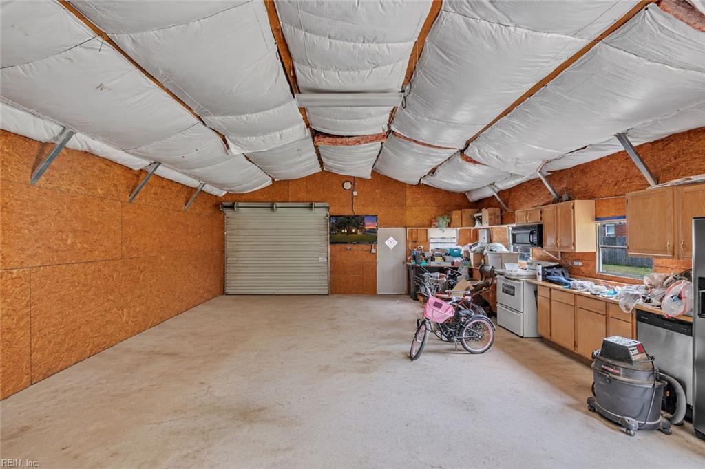 104 Oak Street Yorktown VA 23693