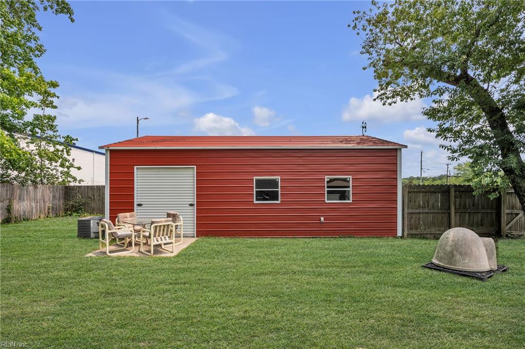 104 Oak Street Yorktown VA 23693