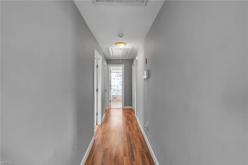 104 Oak Street Yorktown VA 23693