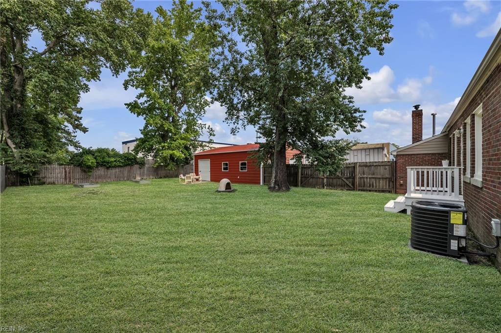 104 Oak Street Yorktown VA 23693