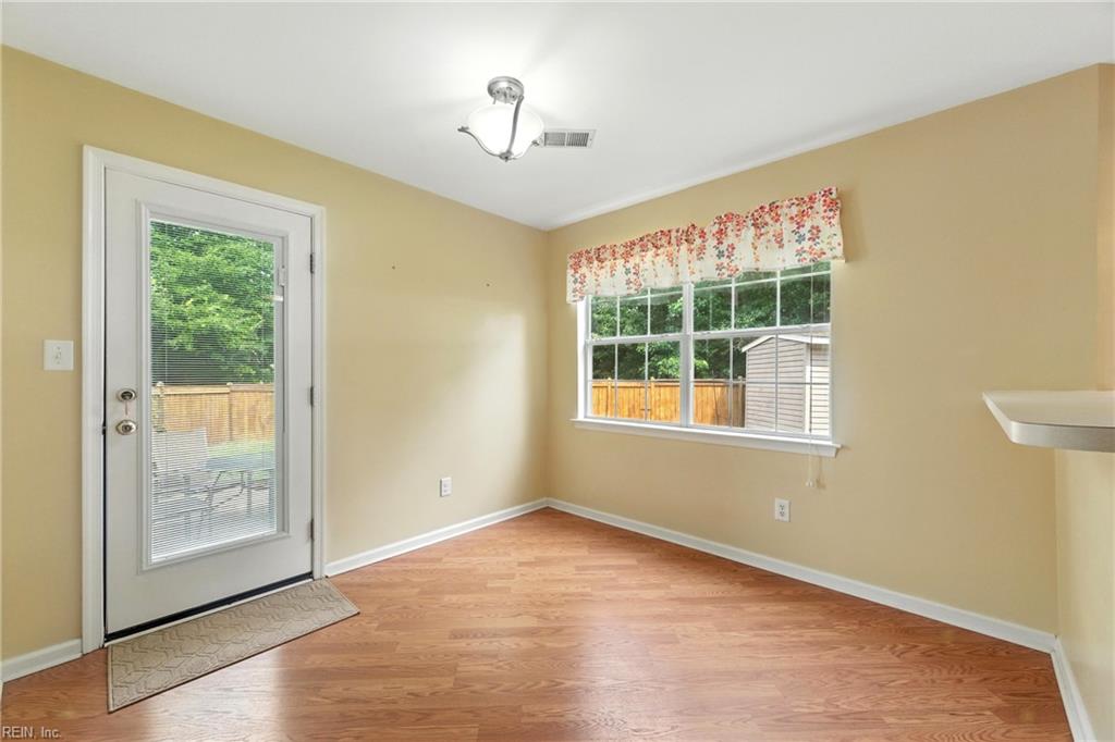 877 Holbrook Drive Newport News VA 23602