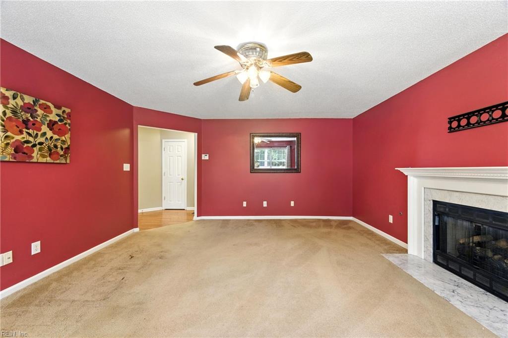 877 Holbrook Drive Newport News VA 23602
