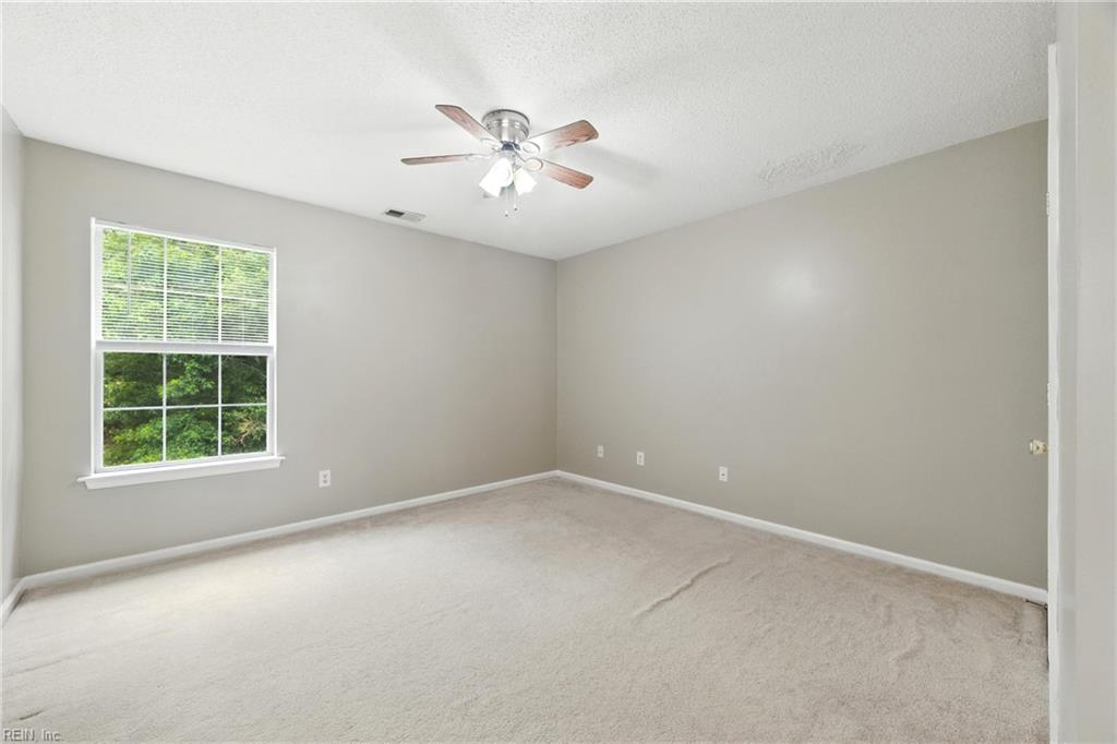 877 Holbrook Drive Newport News VA 23602