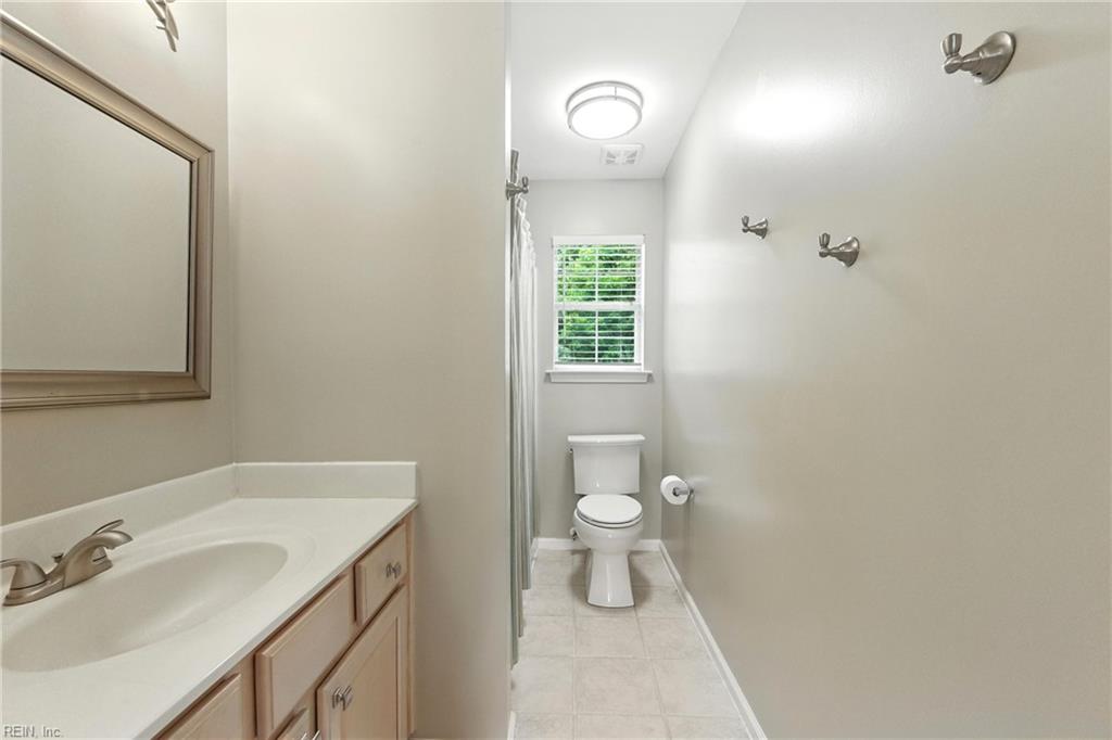 877 Holbrook Drive Newport News VA 23602