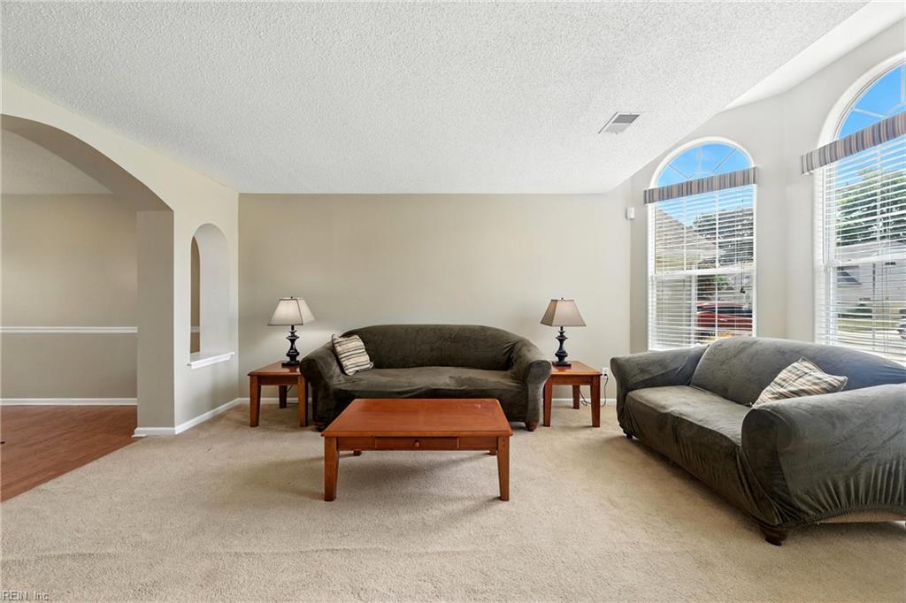 877 Holbrook Drive Newport News VA 23602