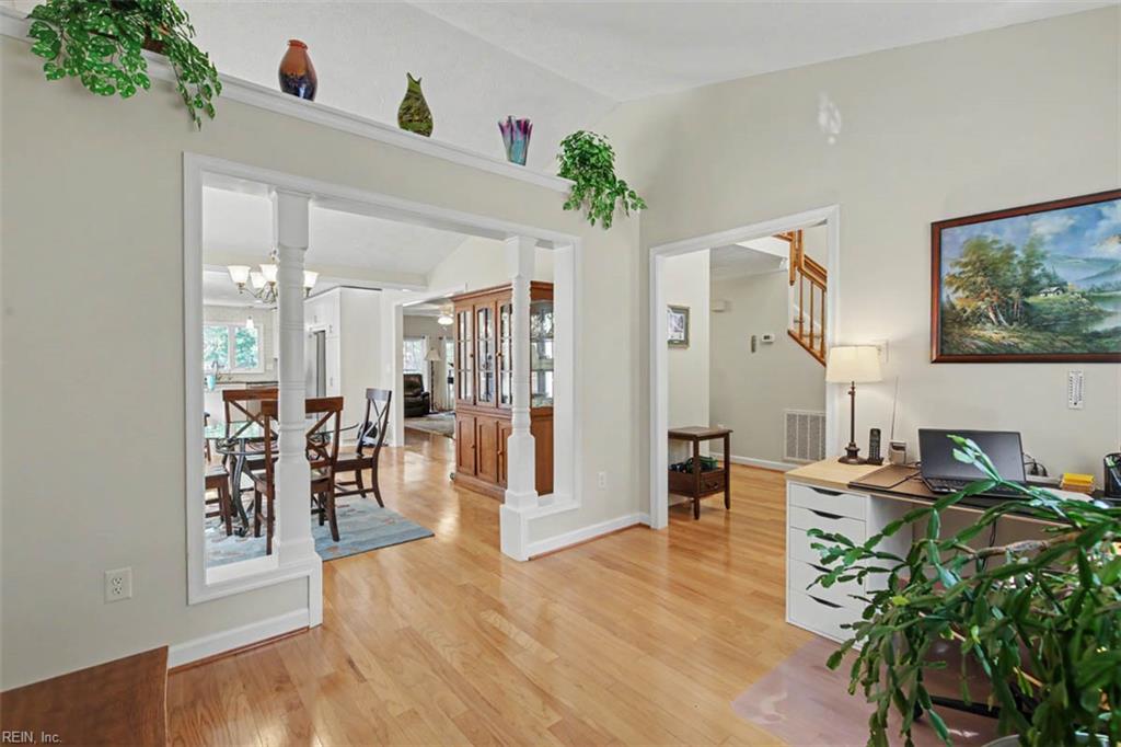 855 Lancaster Lane Newport News VA 23602