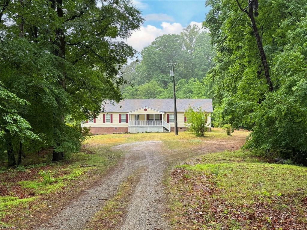 3154 Pond Lane Gloucester VA 23061