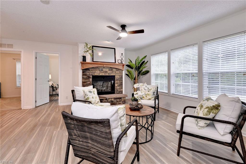 3154 Pond Lane Gloucester VA 23061
