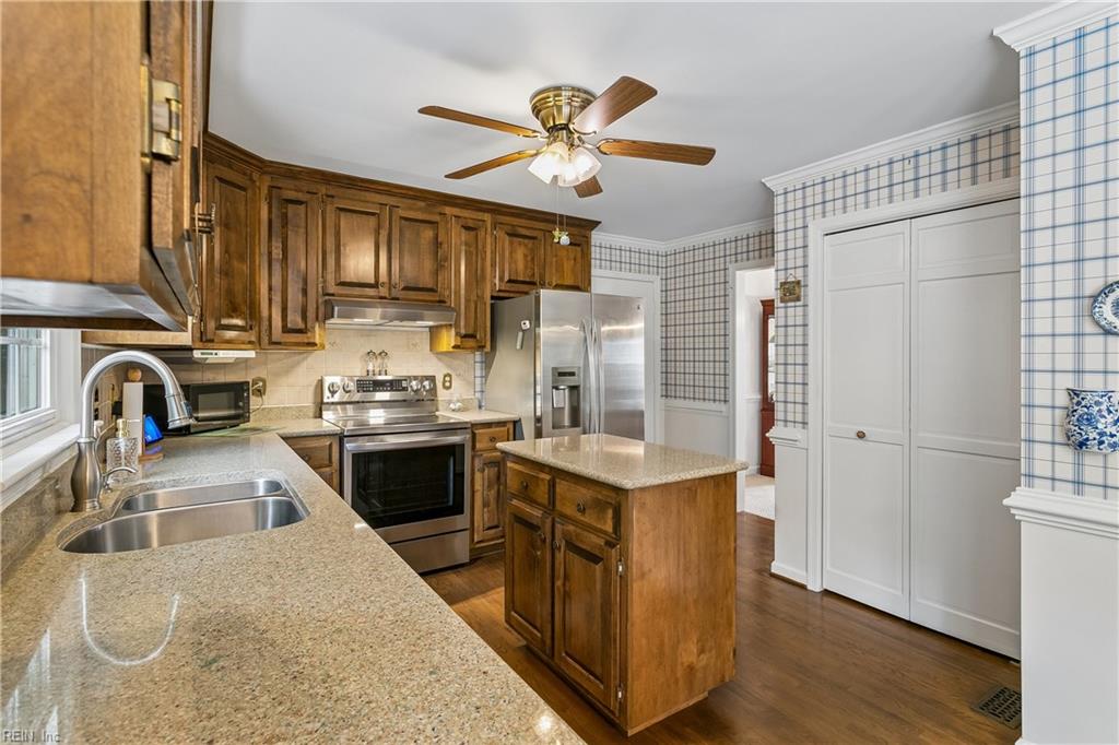32 Padgett Court Newport News VA 23606