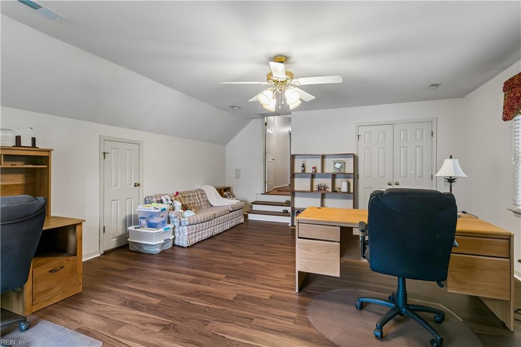 32 Padgett Court Newport News VA 23606