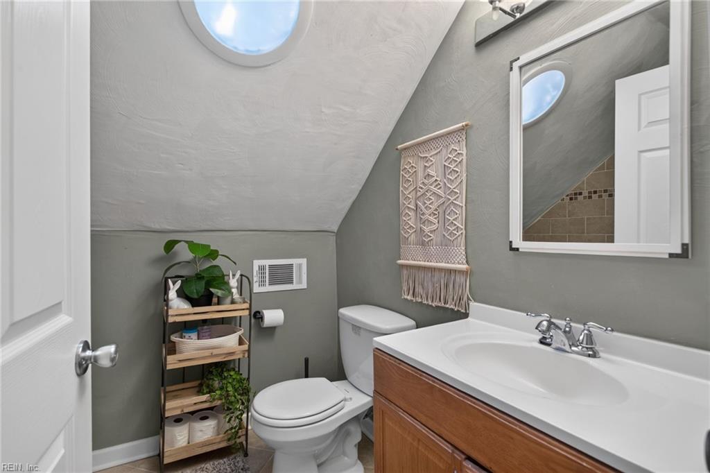 21 Sunset Road Newport News VA 23606