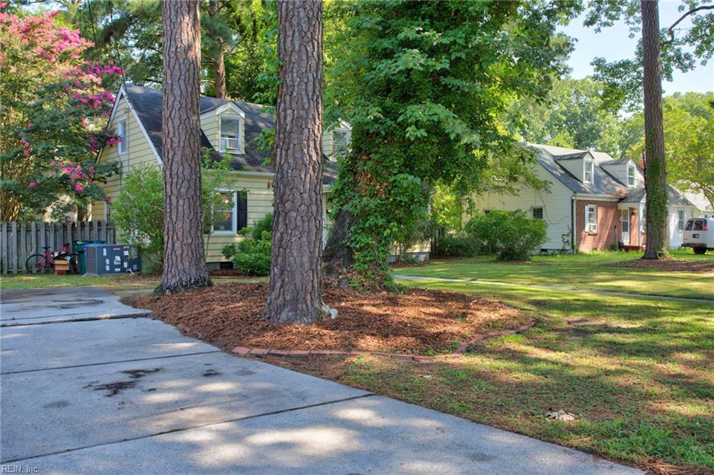 21 Sunset Road Newport News VA 23606