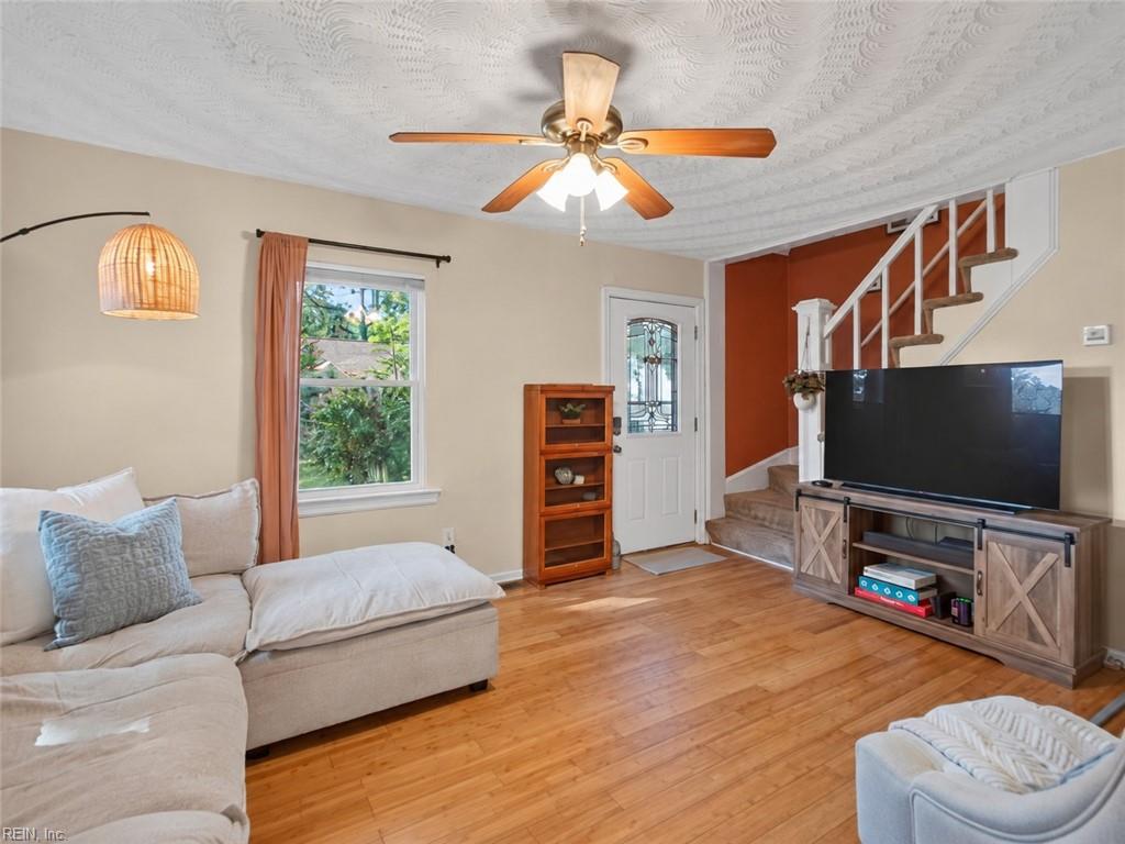 21 Sunset Road Newport News VA 23606