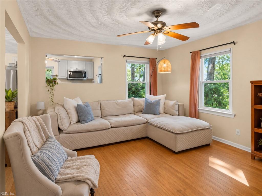 21 Sunset Road Newport News VA 23606