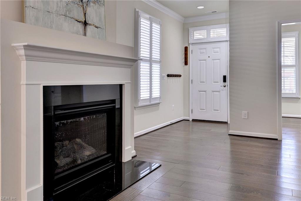 4381 Harrington Commons Williamsburg VA 23188