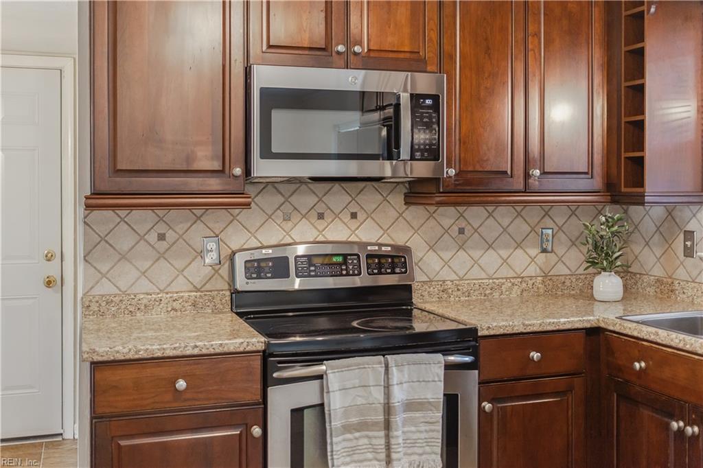 410 Chowan Place Newport News VA 23608