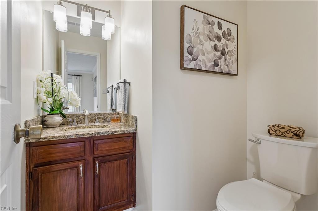 116 Lilburne Way Yorktown VA 23693