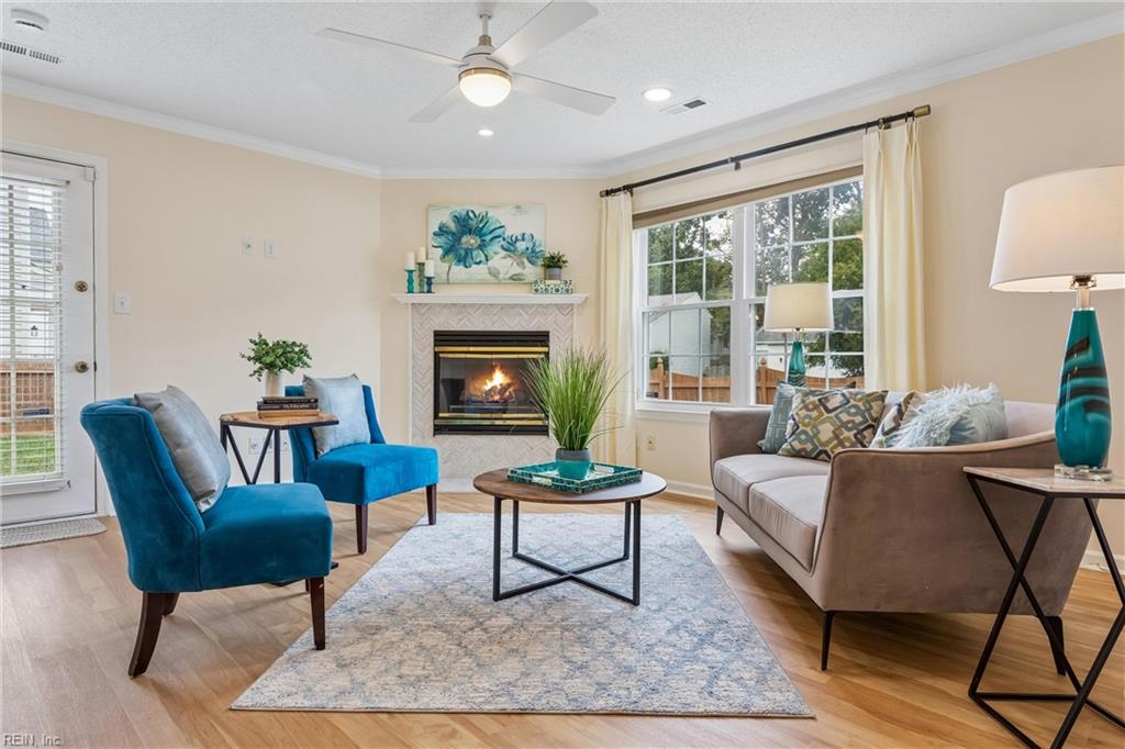 116 Lilburne Way Yorktown VA 23693