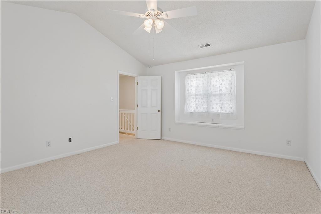 116 Lilburne Way Yorktown VA 23693