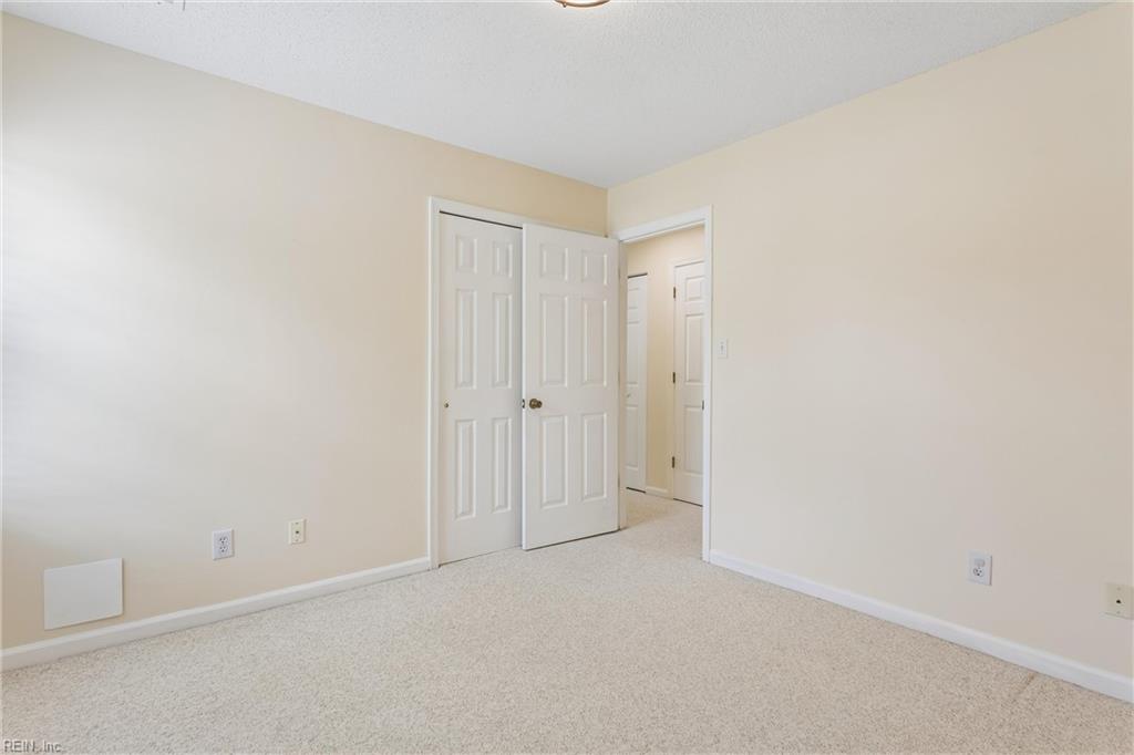 116 Lilburne Way Yorktown VA 23693