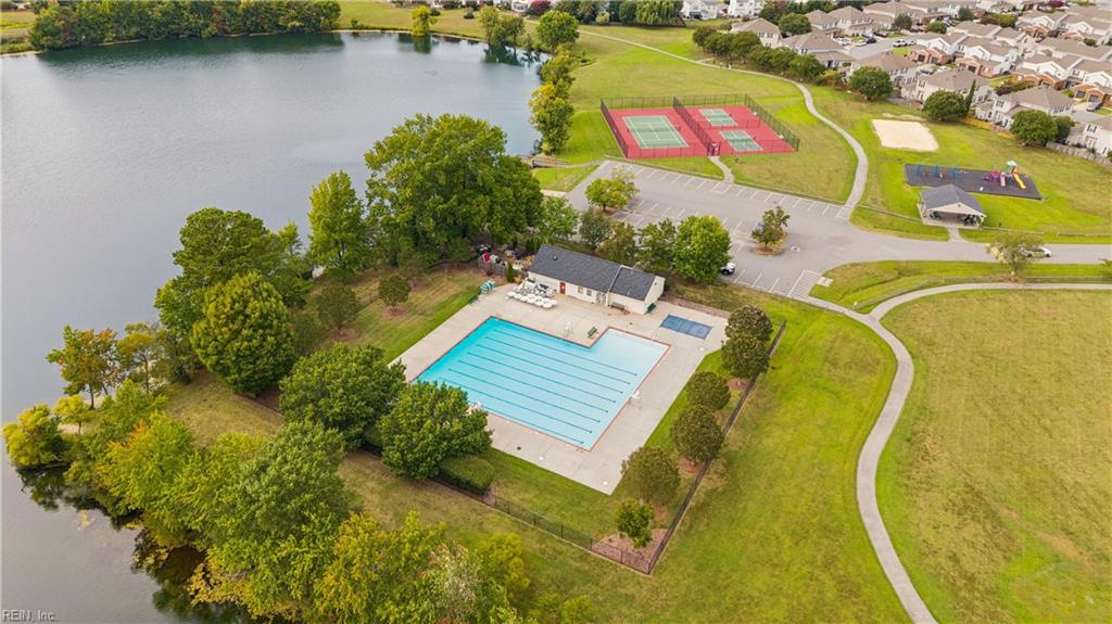 116 Lilburne Way Yorktown VA 23693