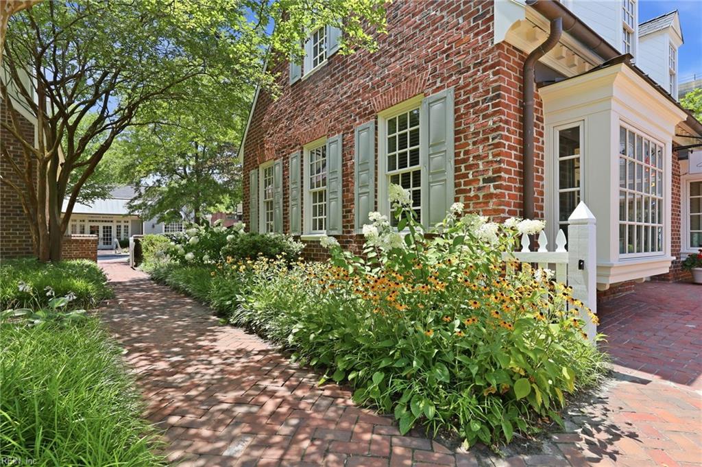 200 Foster Road Yorktown VA 23690