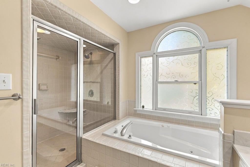122 Crosspointe Court Yorktown VA 23693