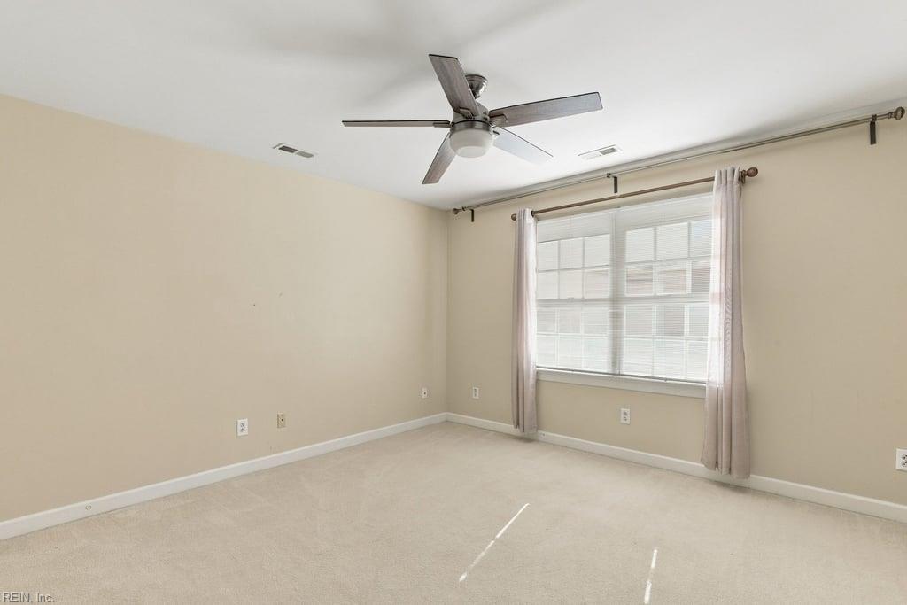 122 Crosspointe Court Yorktown VA 23693