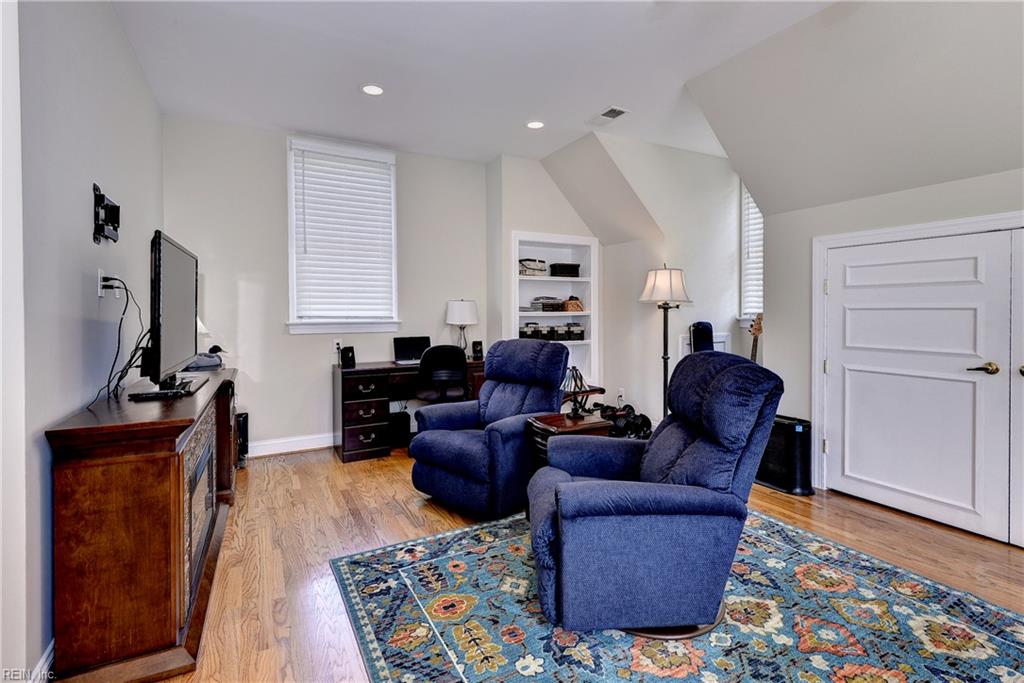 169 Highland Williamsburg VA 23188