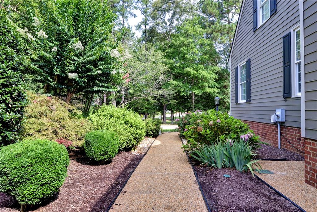 169 Highland Williamsburg VA 23188