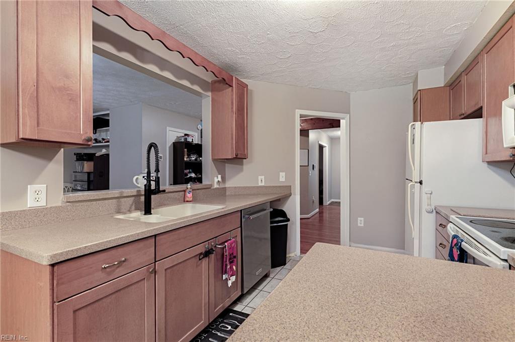 8174 Lord Fairfax Circle Gloucester VA 23061