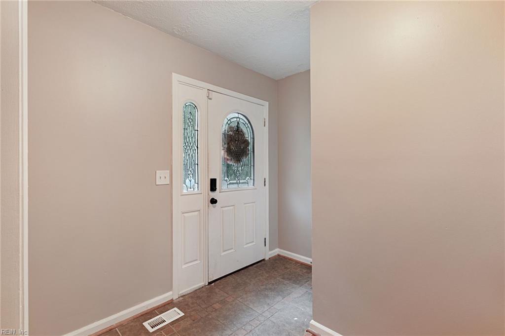 8174 Lord Fairfax Circle Gloucester VA 23061
