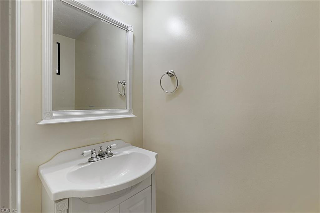 8174 Lord Fairfax Circle Gloucester VA 23061