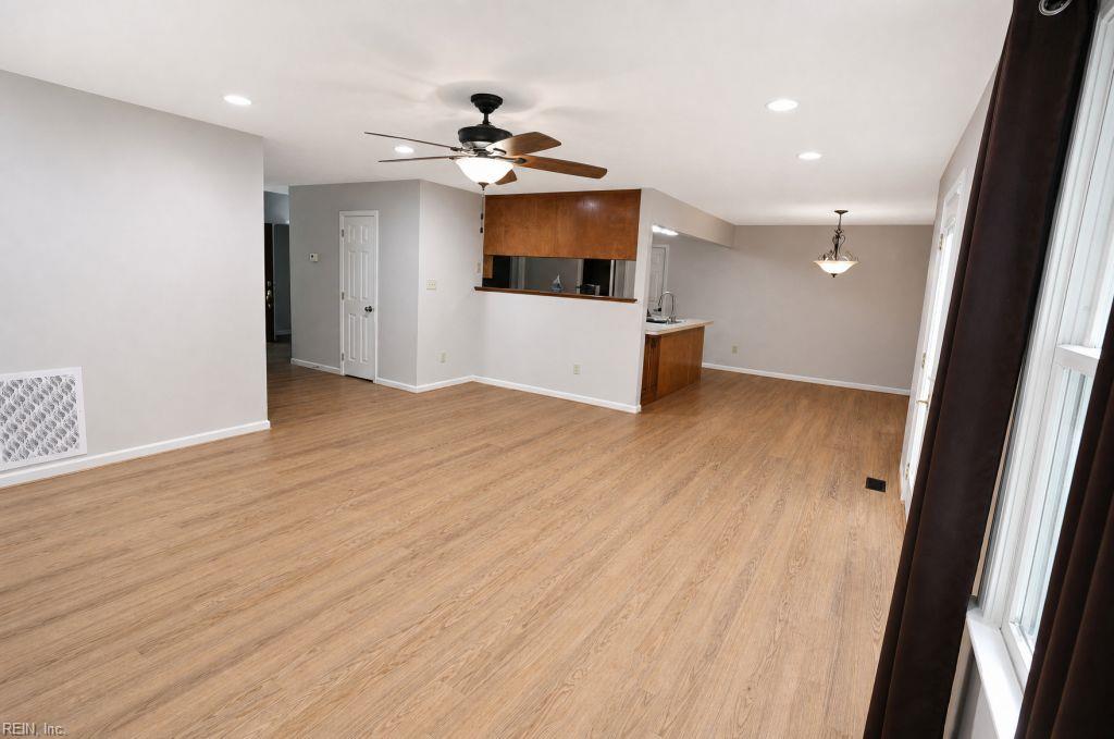 208 Silver Fox Trace Yorktown VA 23693