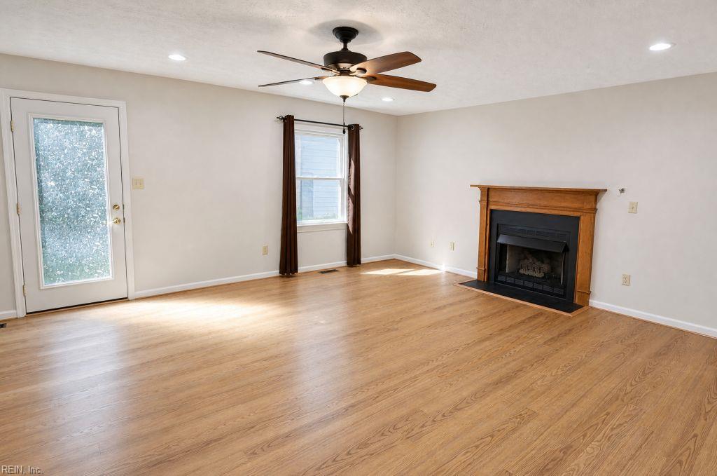 208 Silver Fox Trace Yorktown VA 23693