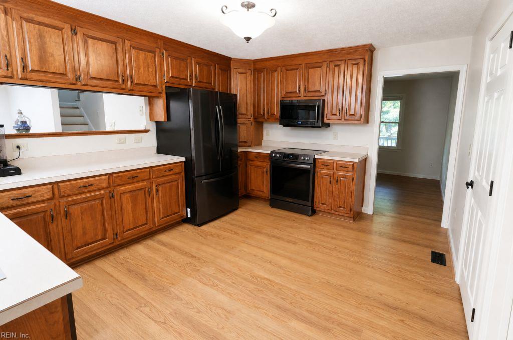 208 Silver Fox Trace Yorktown VA 23693