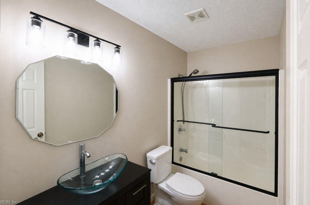 208 Silver Fox Trace Yorktown VA 23693