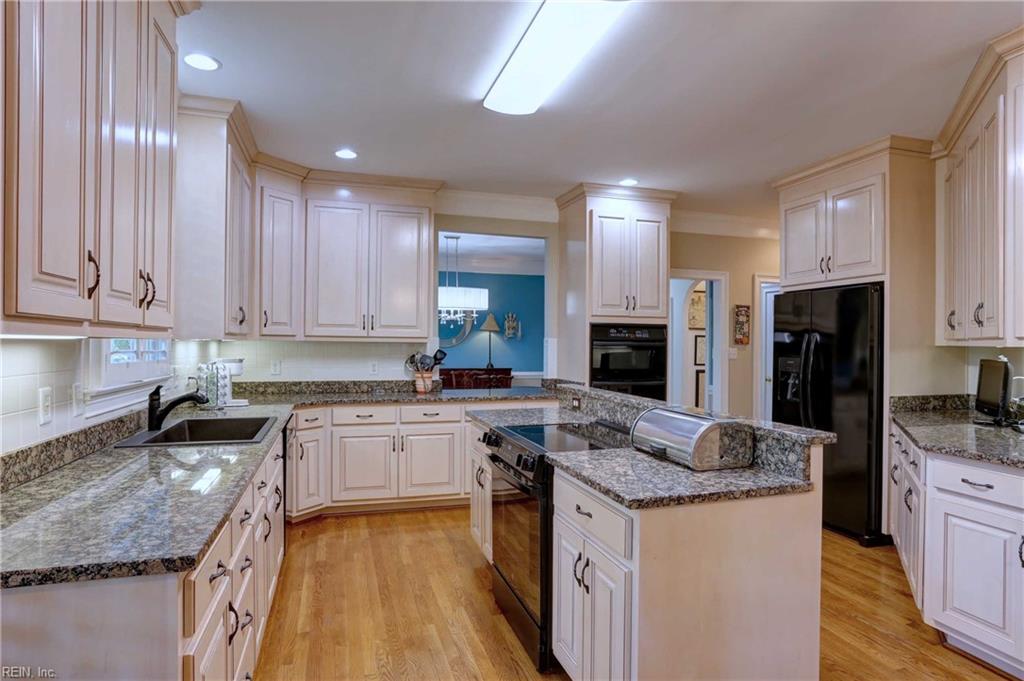184 Highland Williamsburg VA 23188