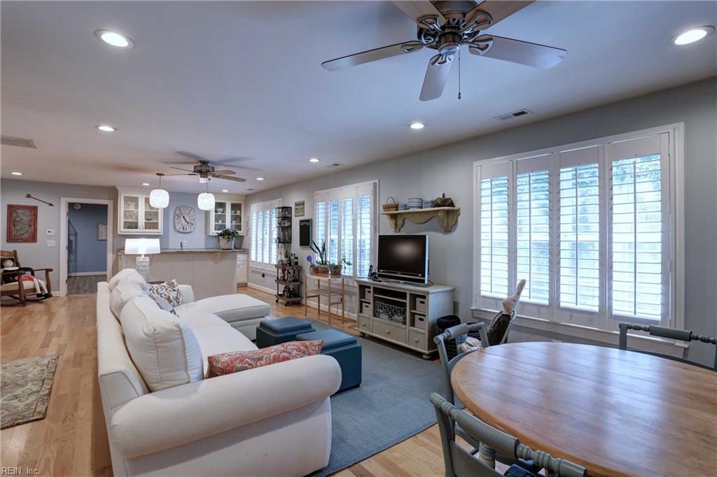 184 Highland Williamsburg VA 23188