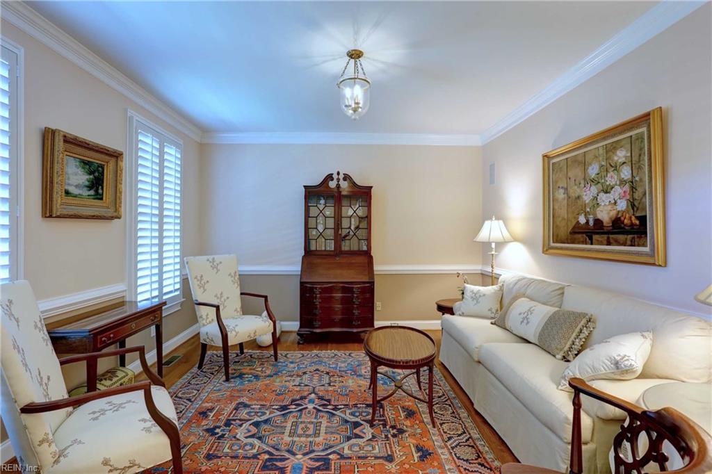 184 Highland Williamsburg VA 23188