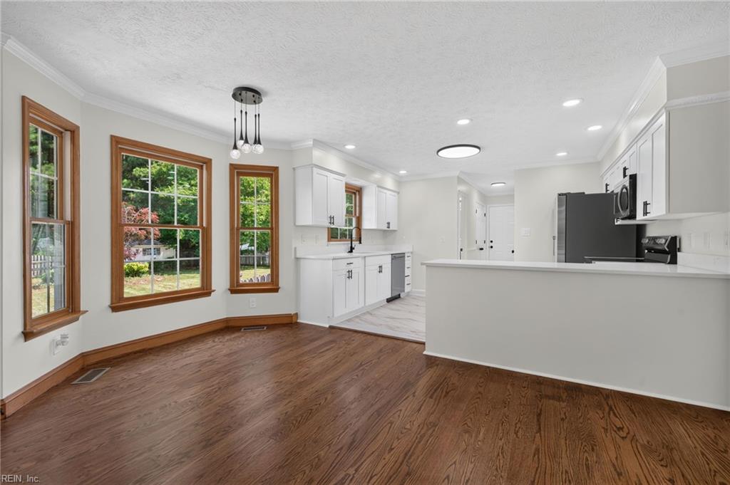 204 Halles Run Yorktown VA 23693