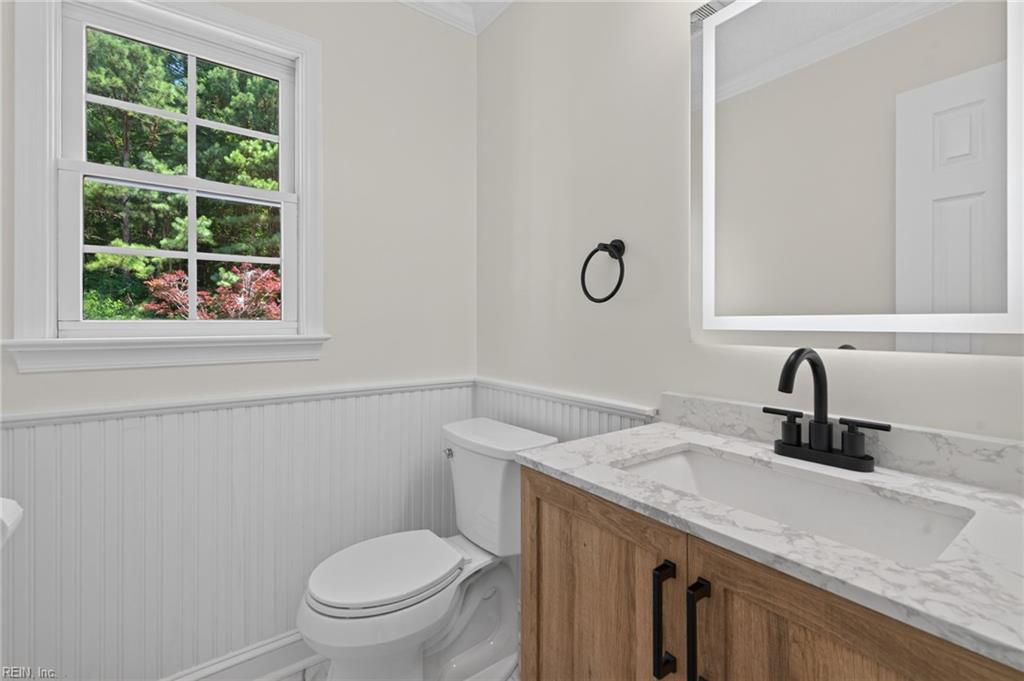 204 Halles Run Yorktown VA 23693